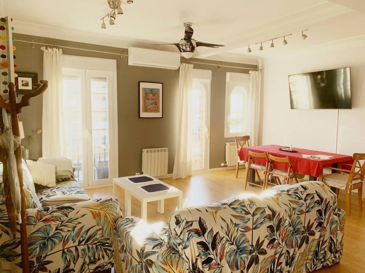 Apartmán Un Hogar En El Centro Con Parking Gratuito Zaragoza Exteriér fotografie